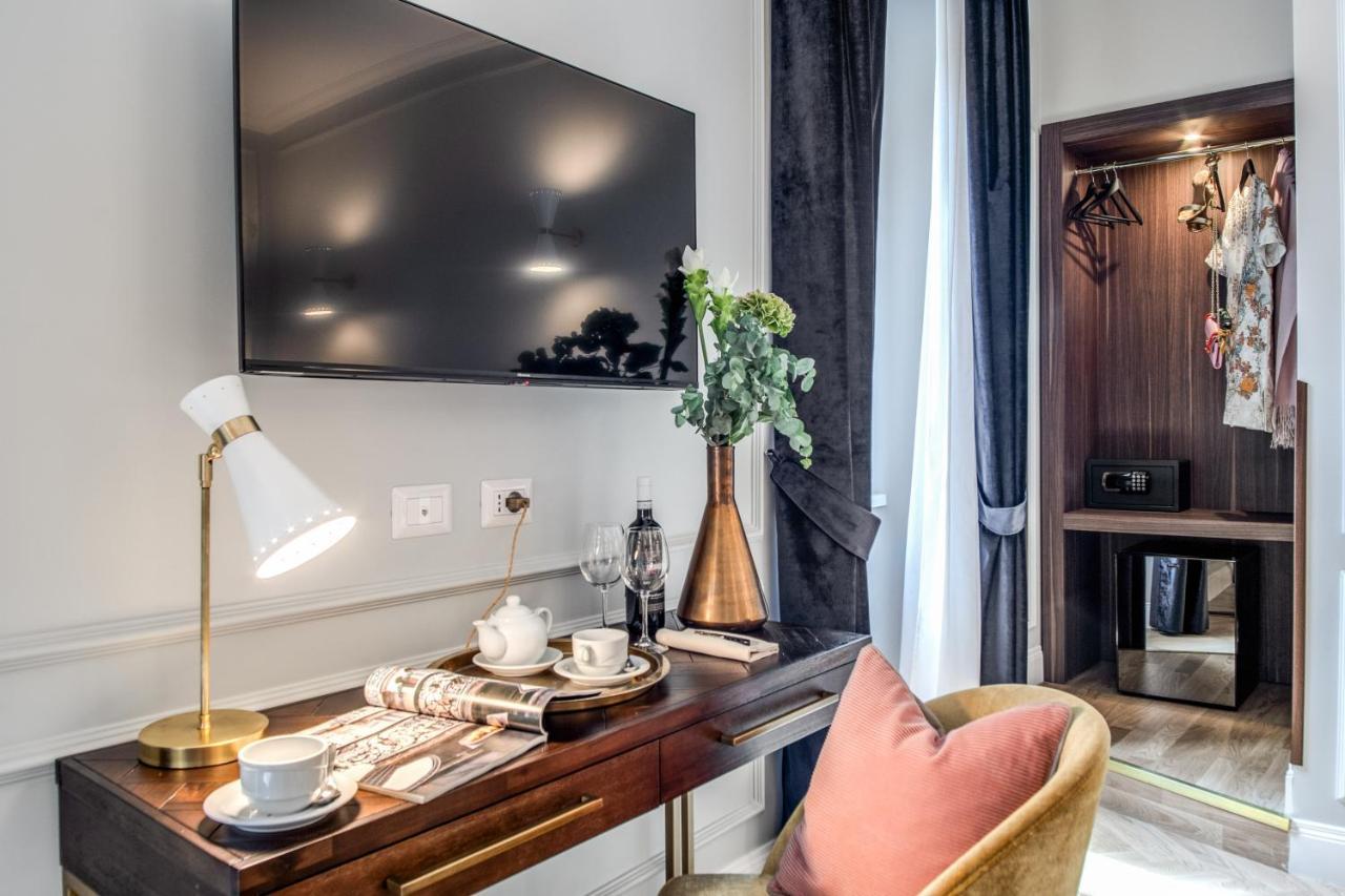 Tree Charme Augusto Luxury Suites Roma Ngoại thất bức ảnh